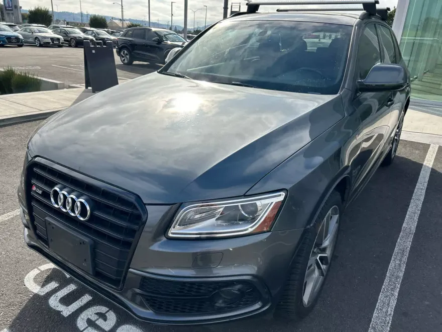 2016 Audi SQ5 Premium Plus photo 1