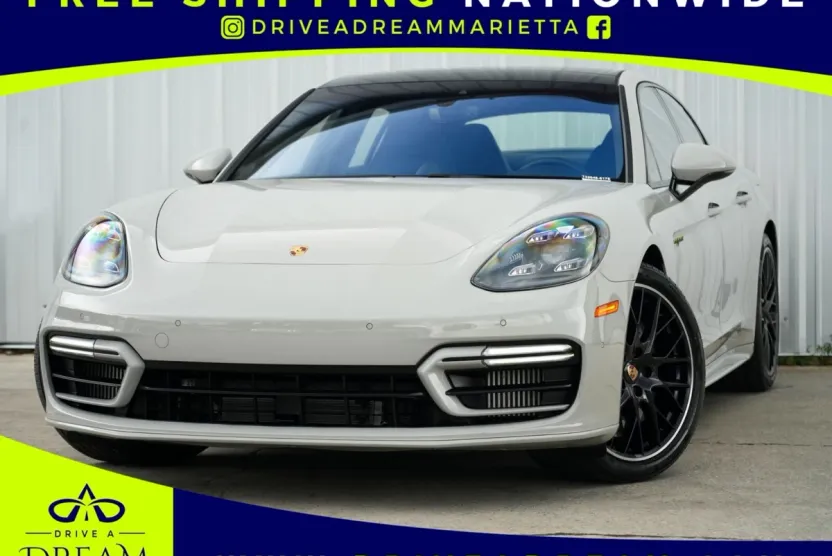 2022 Porsche Panamera 4S E-Hybrid photo 1