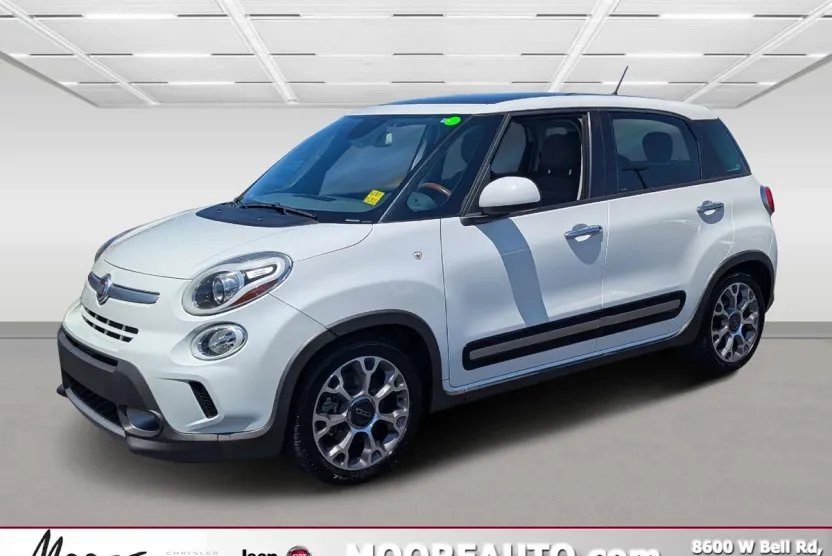 2014 Fiat 500L Trekking photo 1