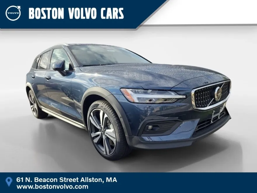 2026 Volvo V60 Cross Country B5 Plus photo 1