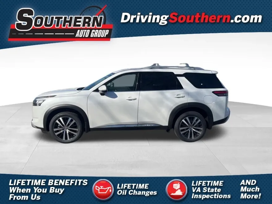 2025 Nissan Pathfinder Platinum photo 1