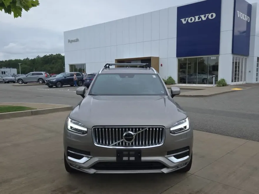 2022 Volvo XC90 T6 AWD Inscription photo 1