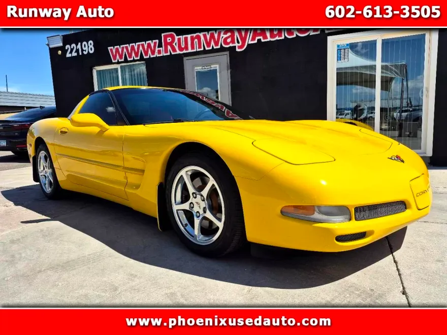 2001 Chevrolet Corvette Coupe photo 1