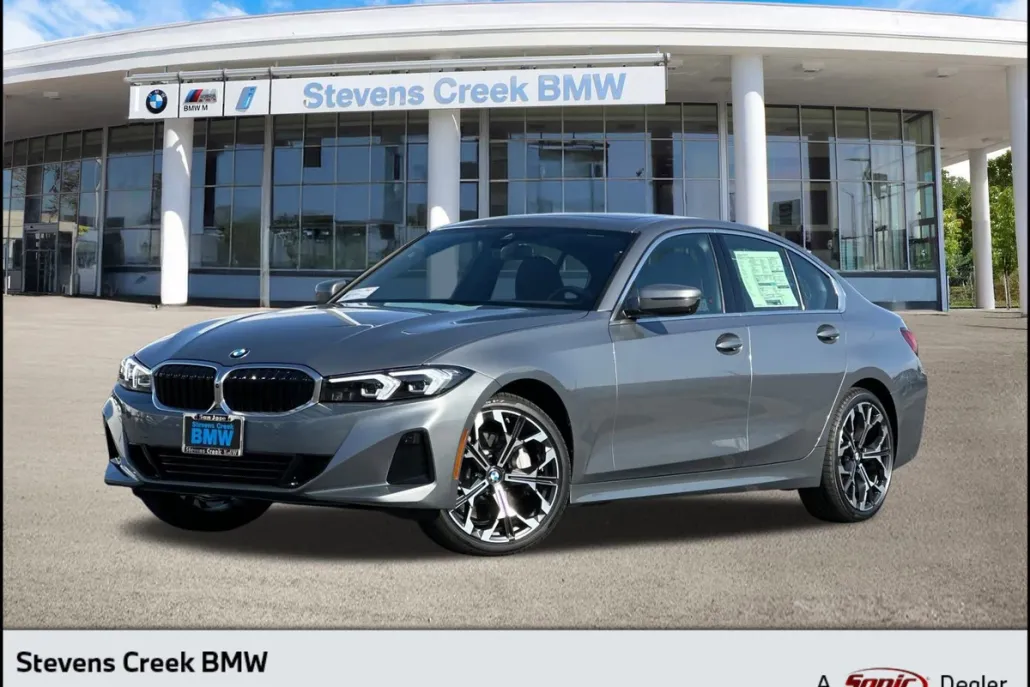 2025 Bmw 330i Sedan photo 1
