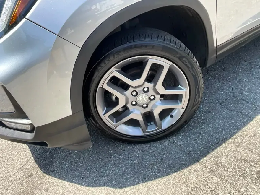 2022 Honda Passport EX-L photo 1