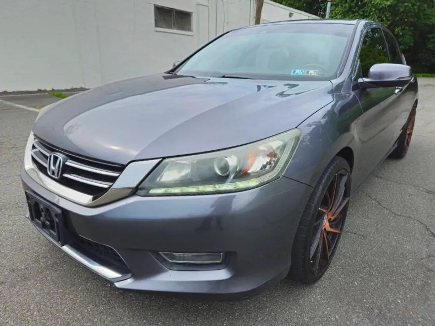 2013 Honda Accord EX-L V6 photo 1