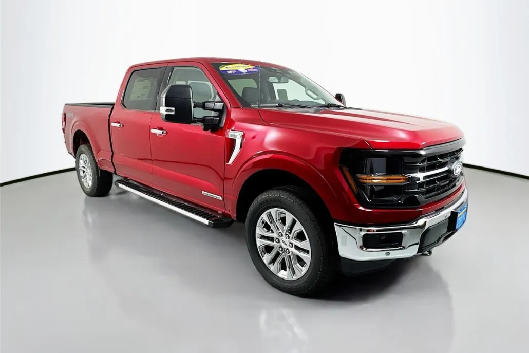 2025 Ford F-150 XLT photo 1