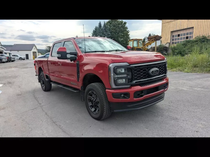 2023 Ford F-250 photo 1