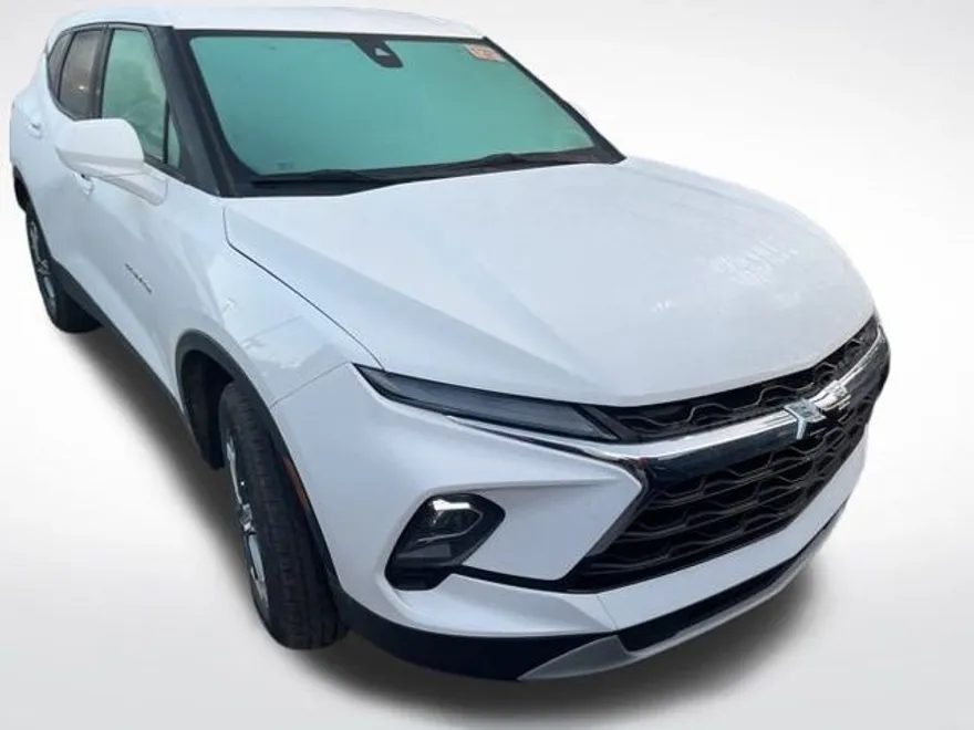 2023 Chevrolet Blazer 2LT photo 1