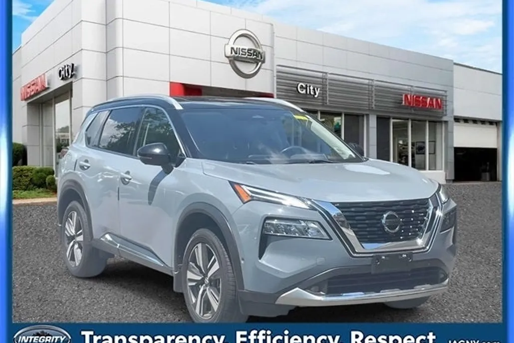 2021 Nissan Rogue Platinum photo 1