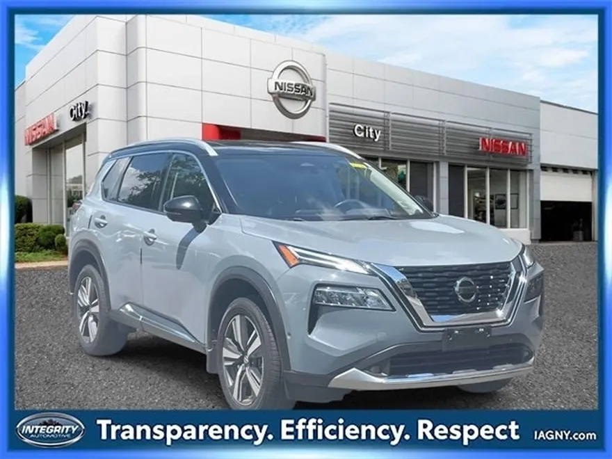 2021 Nissan Rogue Platinum photo 1