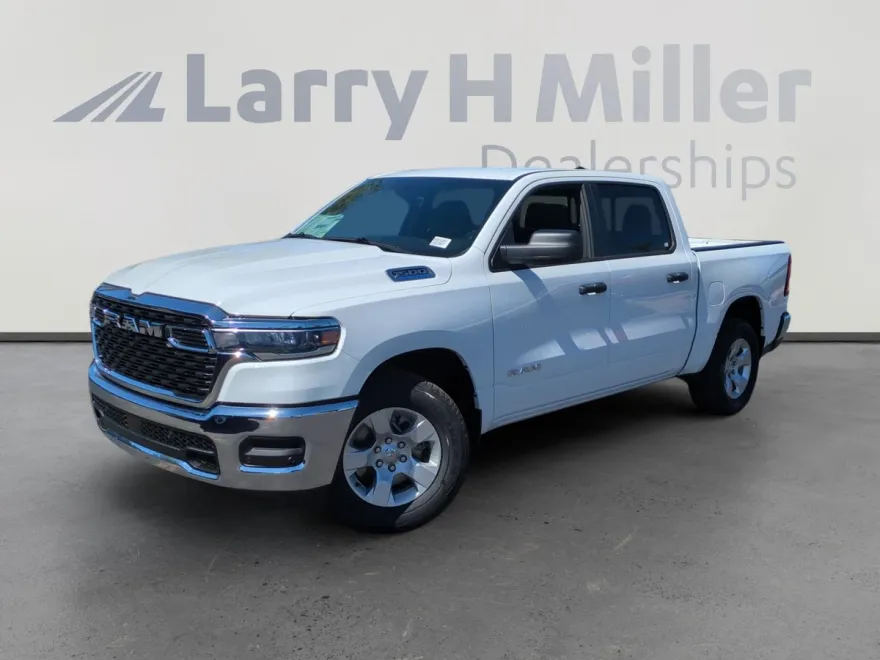 2025 Ram 1500 Tradesman photo 1