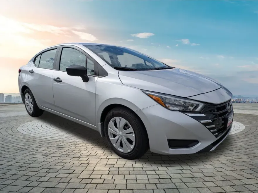 2025 Nissan Versa S photo 1