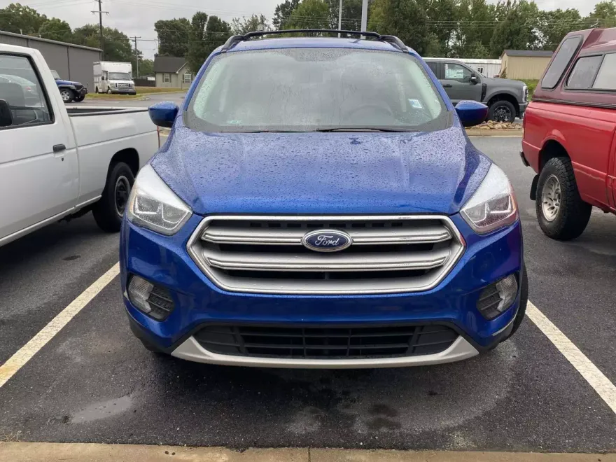 2017 Ford Escape SE photo 1