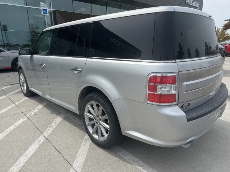 2018 Ford Flex Limited photo 1
