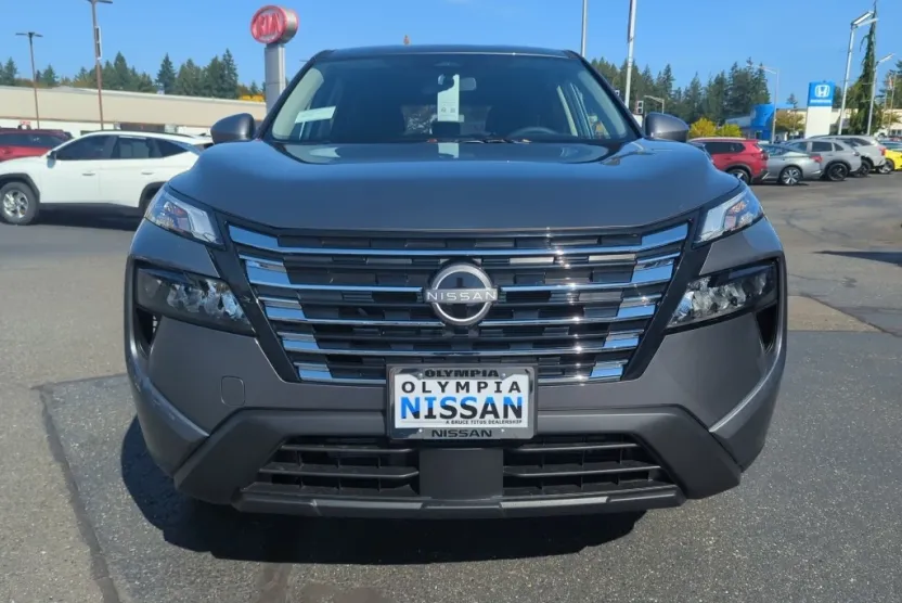 2026 Nissan Rogue SV photo 1