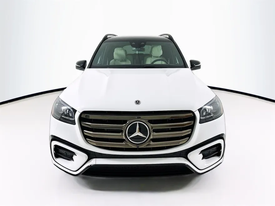 2026 Mercedes Benz GLS 580 4MATIC photo 1