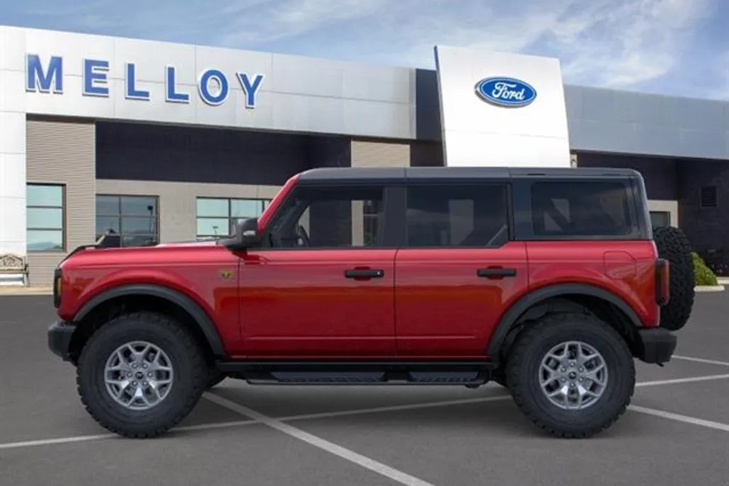 2025 Ford Bronco Badlands photo 1