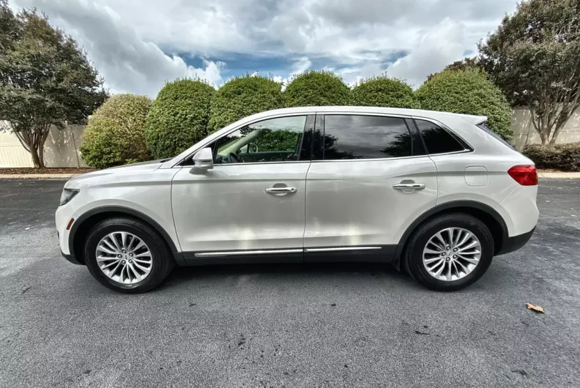 2016 Lincoln MKX Select photo 1