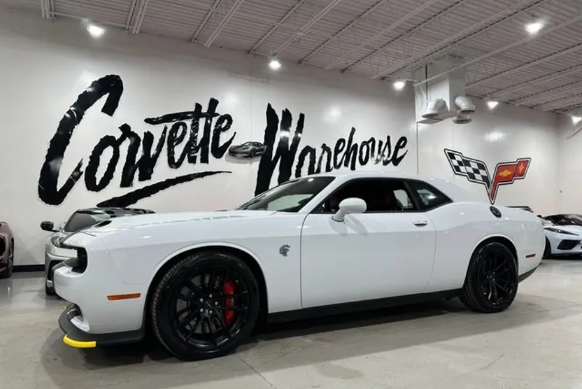 2023 Dodge Challenger SRT8 Hellcat photo 1
