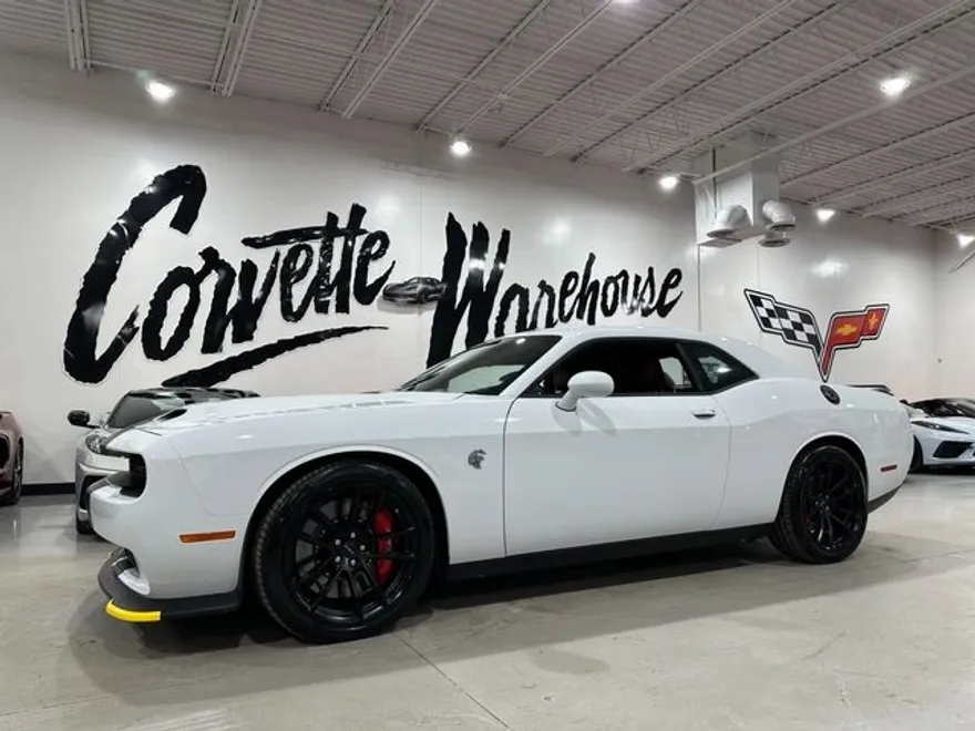 2023 Dodge Challenger SRT8 Hellcat photo 1