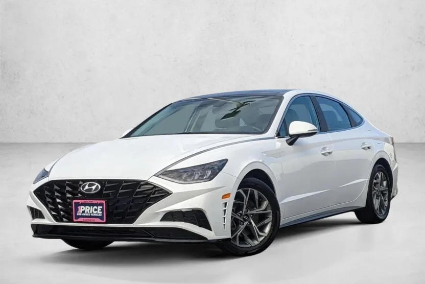 2023 Hyundai Sonata SEL photo 1