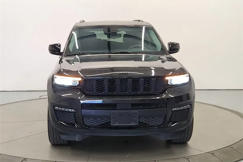 2024 Jeep Grand Cherokee Limited photo 1