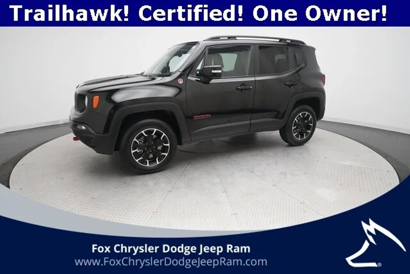 2023 Jeep Renegade Trailhawk photo 1