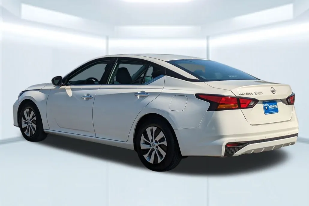 2024 Nissan Altima 2.5 S photo 1
