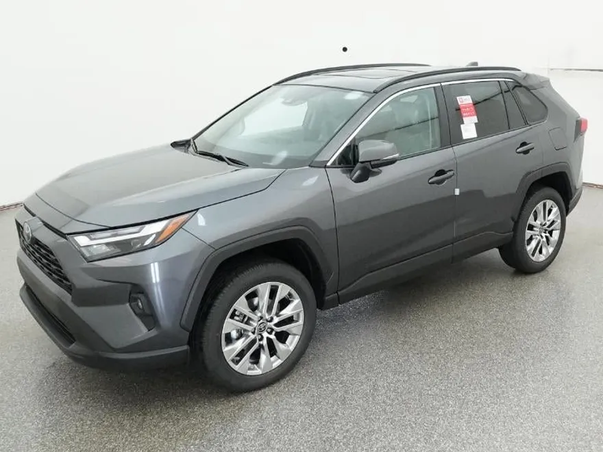 2025 Toyota RAV4 XLE Premium photo 1
