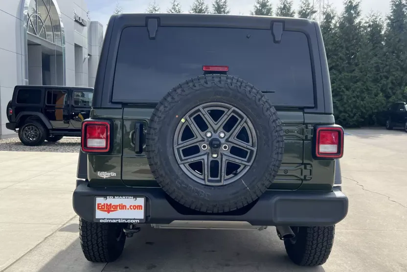 2021 Jeep Wrangler Unlimited Sport S photo 1