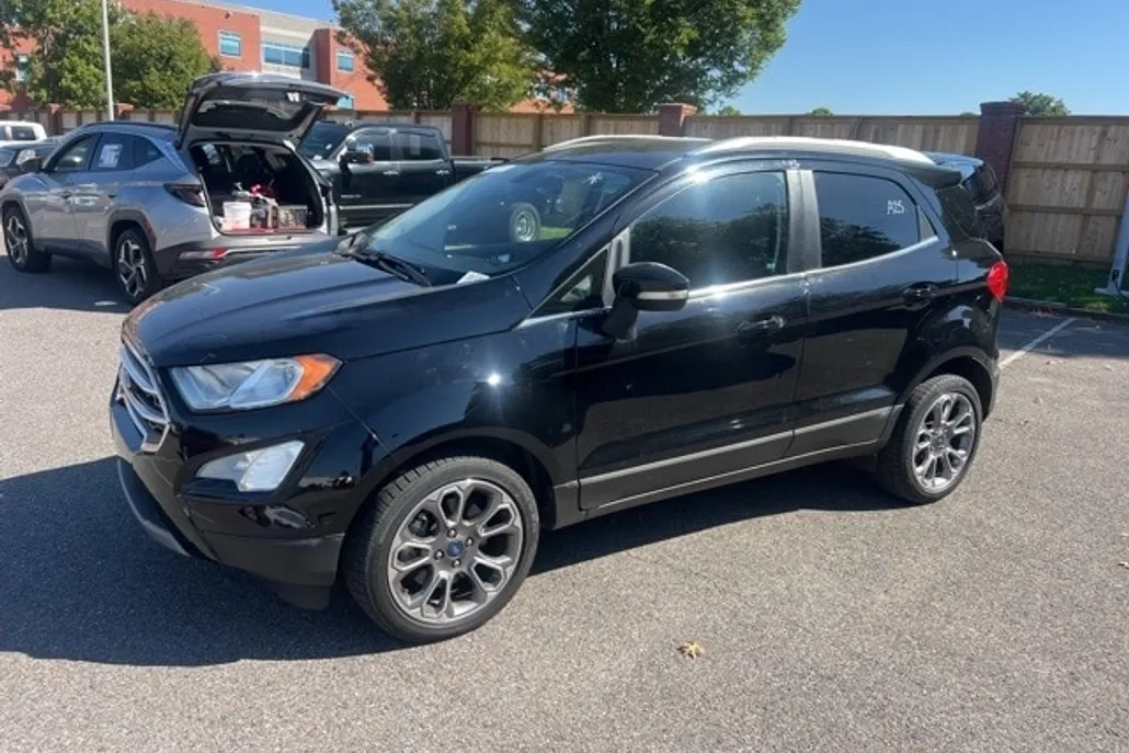 2018 Ford EcoSport Titanium photo 1