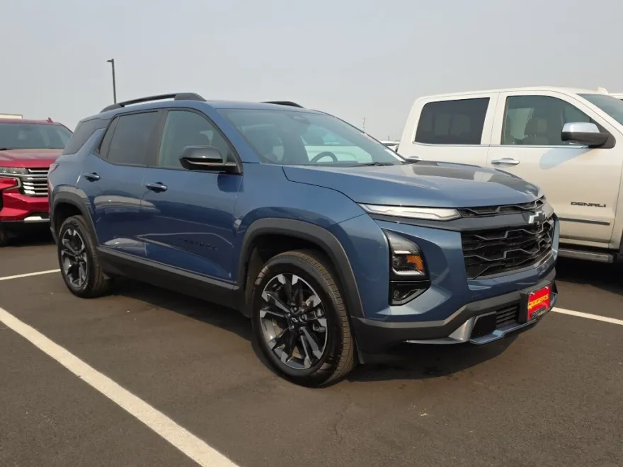 2025 Chevrolet Equinox RS photo 1