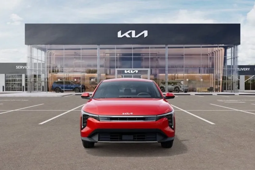 2025 Kia K4 EX photo 1