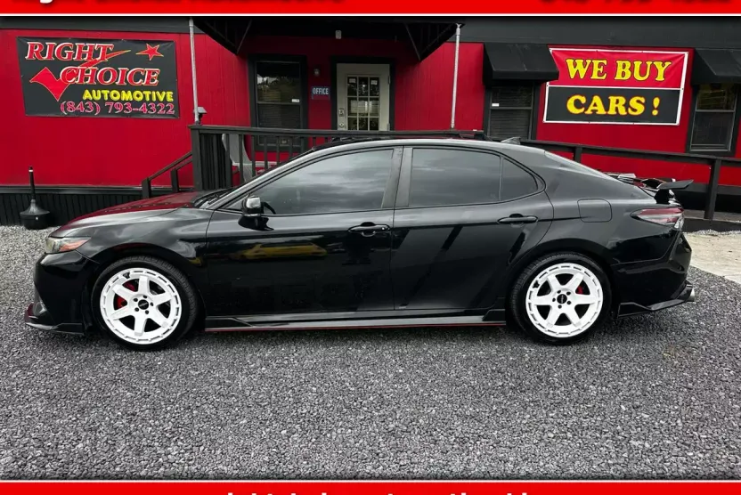 2021 Toyota Camry TRD V6 photo 1