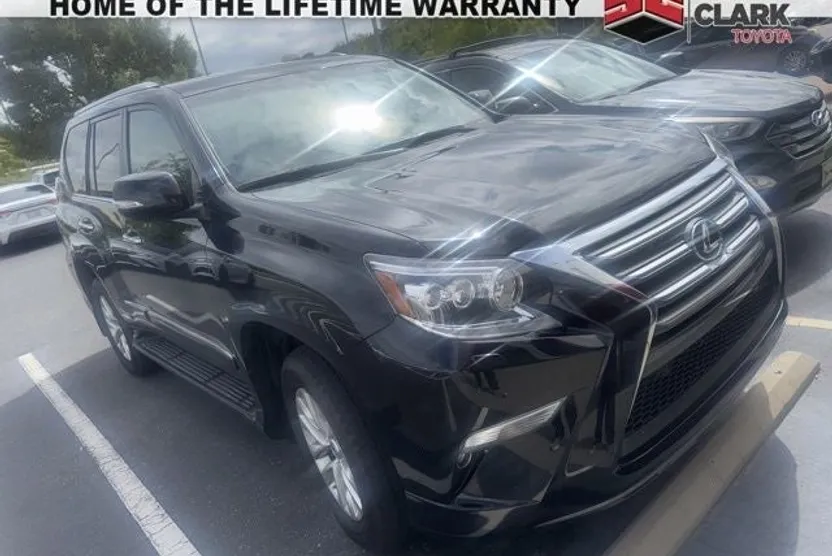 2017 Lexus GX 460 photo 1