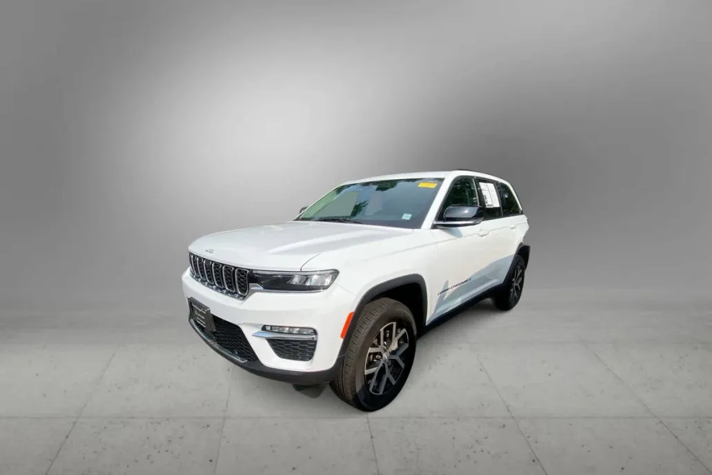 2024 Jeep Grand Cherokee Limited photo 1