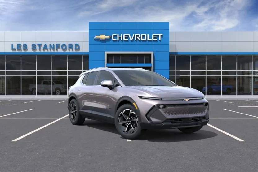 2026 Chevrolet Equinox LT photo 1