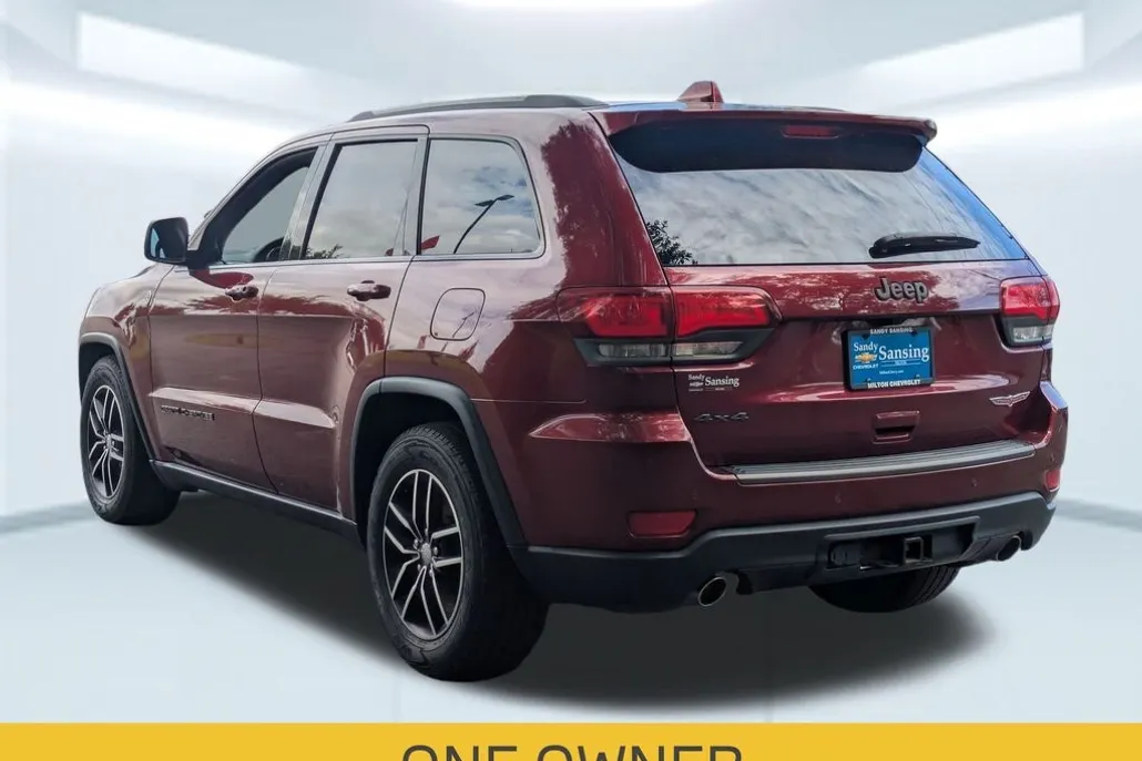 2018 Jeep Grand Cherokee Trailhawk photo 1
