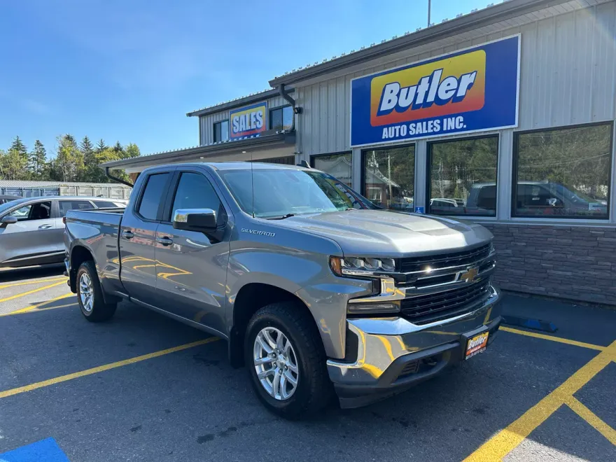 2019 Chevrolet Silverado 1500 LT photo 1