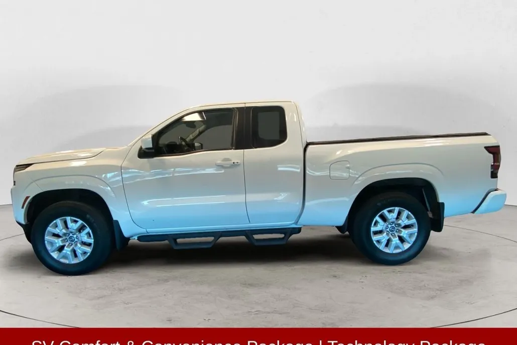 2022 Nissan Frontier SV photo 1