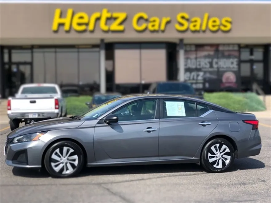 2024 Nissan Altima 2.5 S photo 1