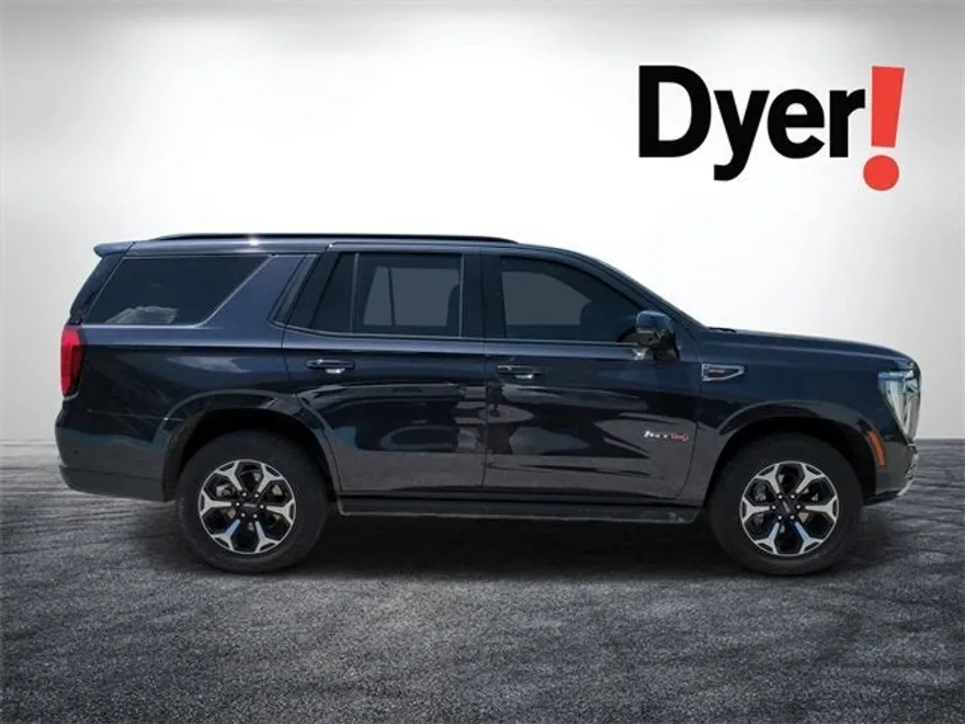 2025 Gmc Yukon AT4 photo 1