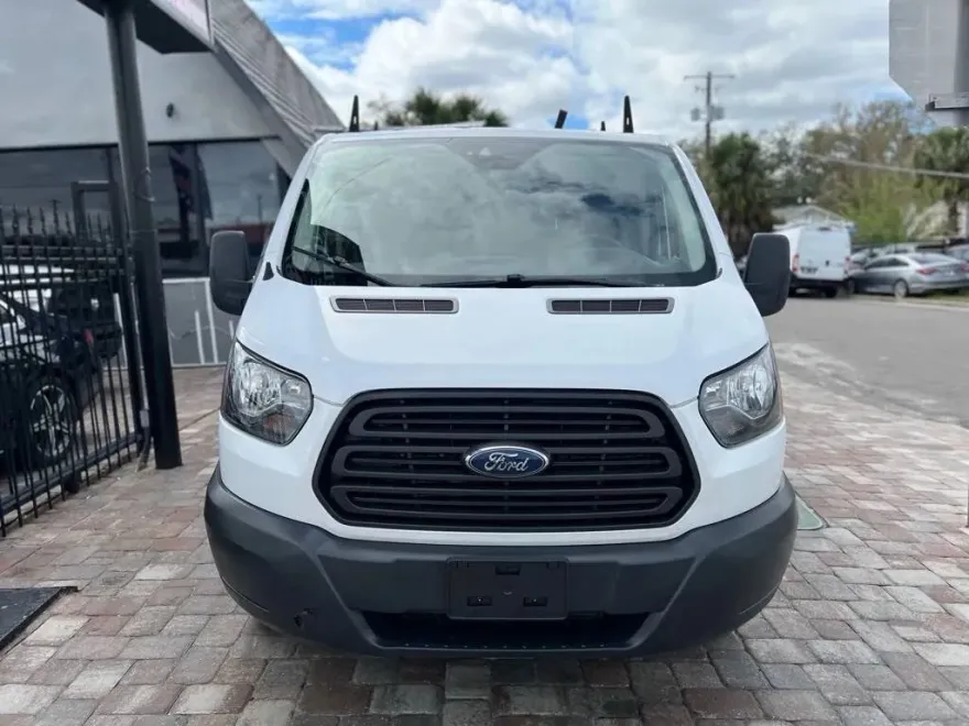 2018 Ford Transit Van photo 1