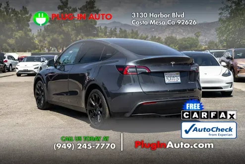 2022 Tesla Model Y Long Range photo 2