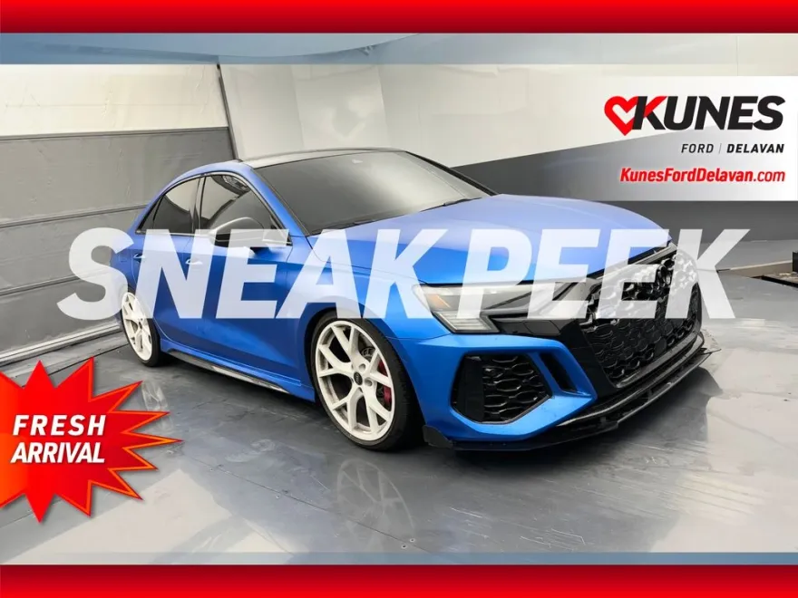 2024 Audi RS 3 Base photo 1