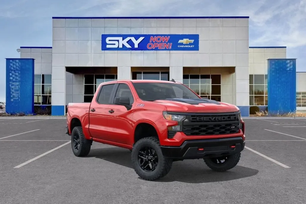 2025 Chevrolet Silverado 1500 Custom Trail Boss photo 1