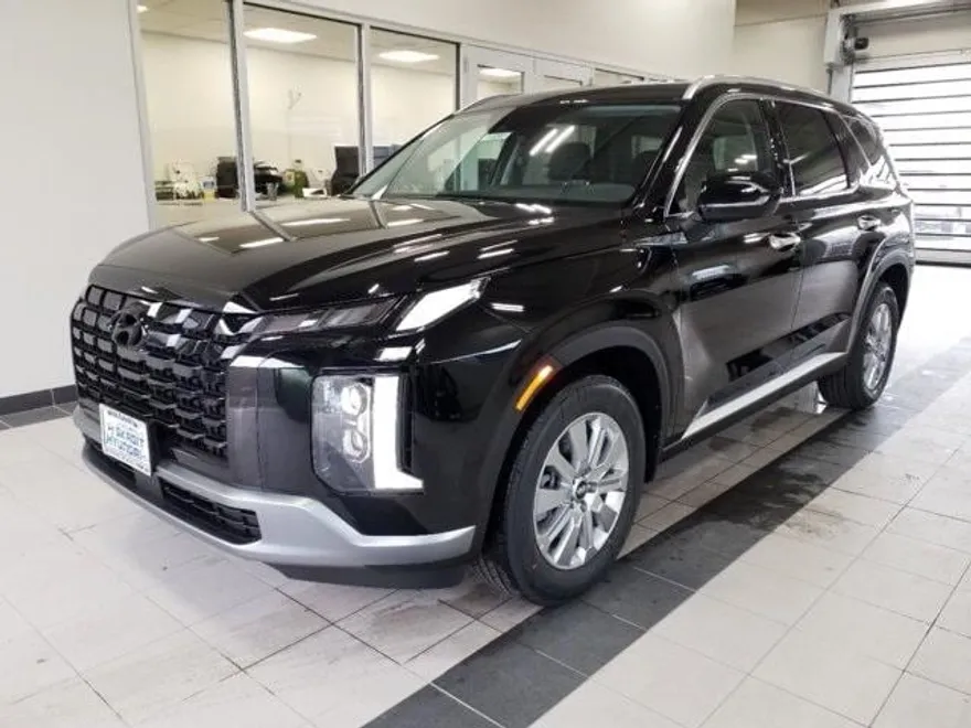 2025 Hyundai Palisade SEL photo 1