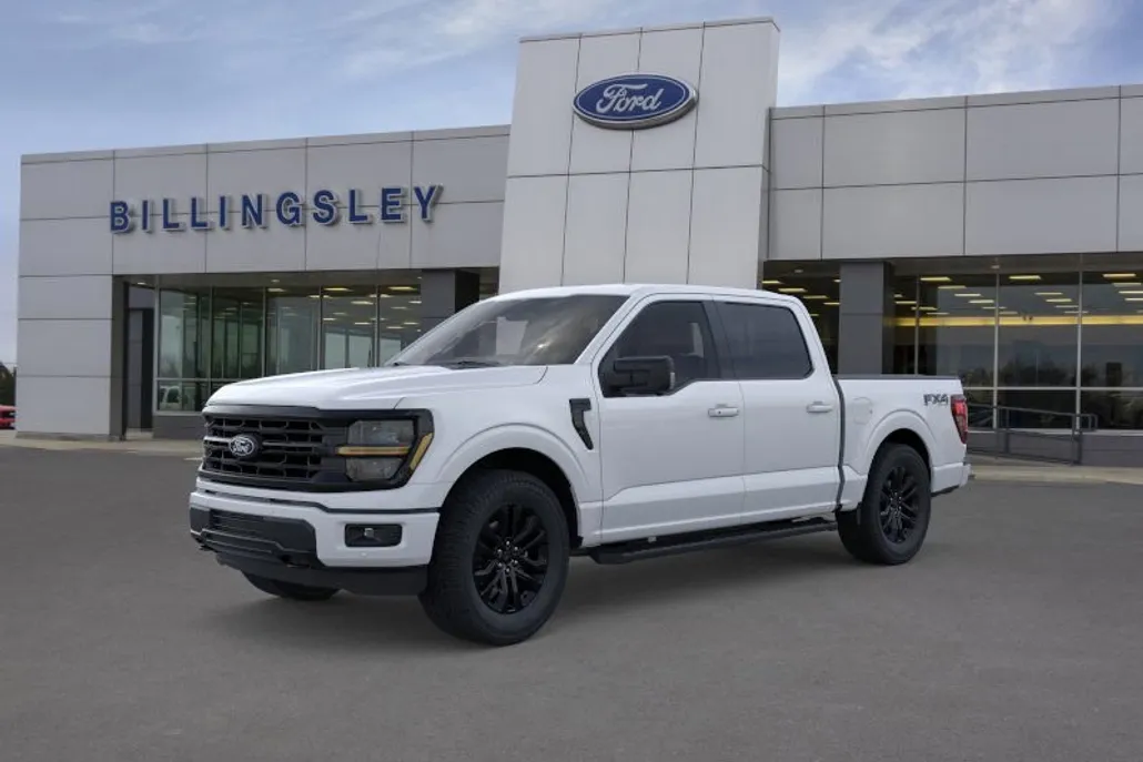 2025 Ford F-150 XLT photo 1