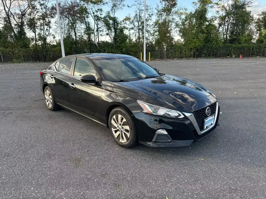 2020 Nissan Altima 2.5 S photo 1